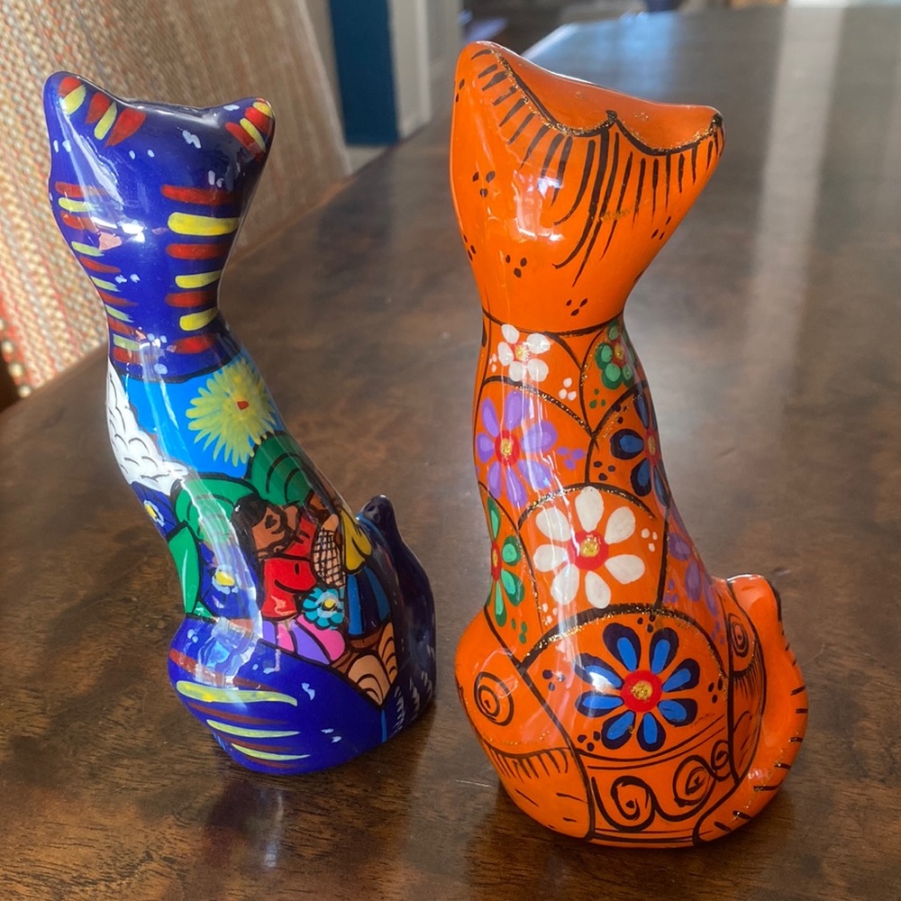 Set of Mexican ceramic painted cats